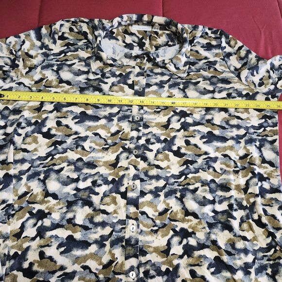 Susan Graver 1X Tunic Top Liquid Knit Camouflage Print Button Front Shirt - Picture 6 of 11